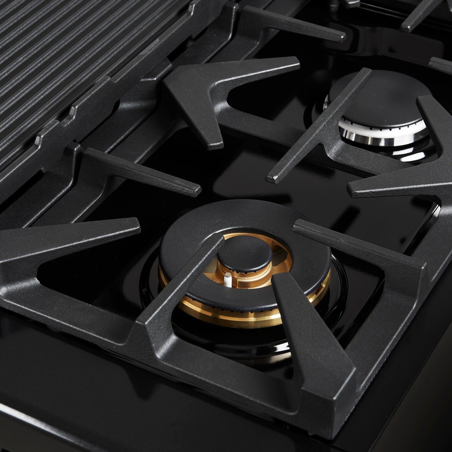 Forno Antico 48-inch Freestanding Gas Range Black and Antique Brass Design, 8 Sealed Burners 94,000 BTU, Griddle, 5.5 cu.ft. Double Ovens